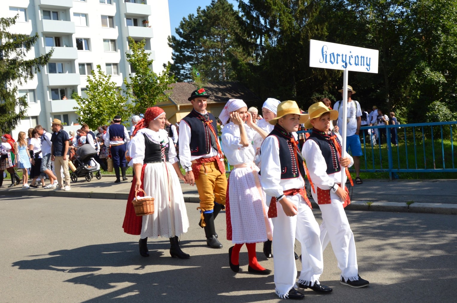 Na Slováckém roku Koryčany představily nový kroj